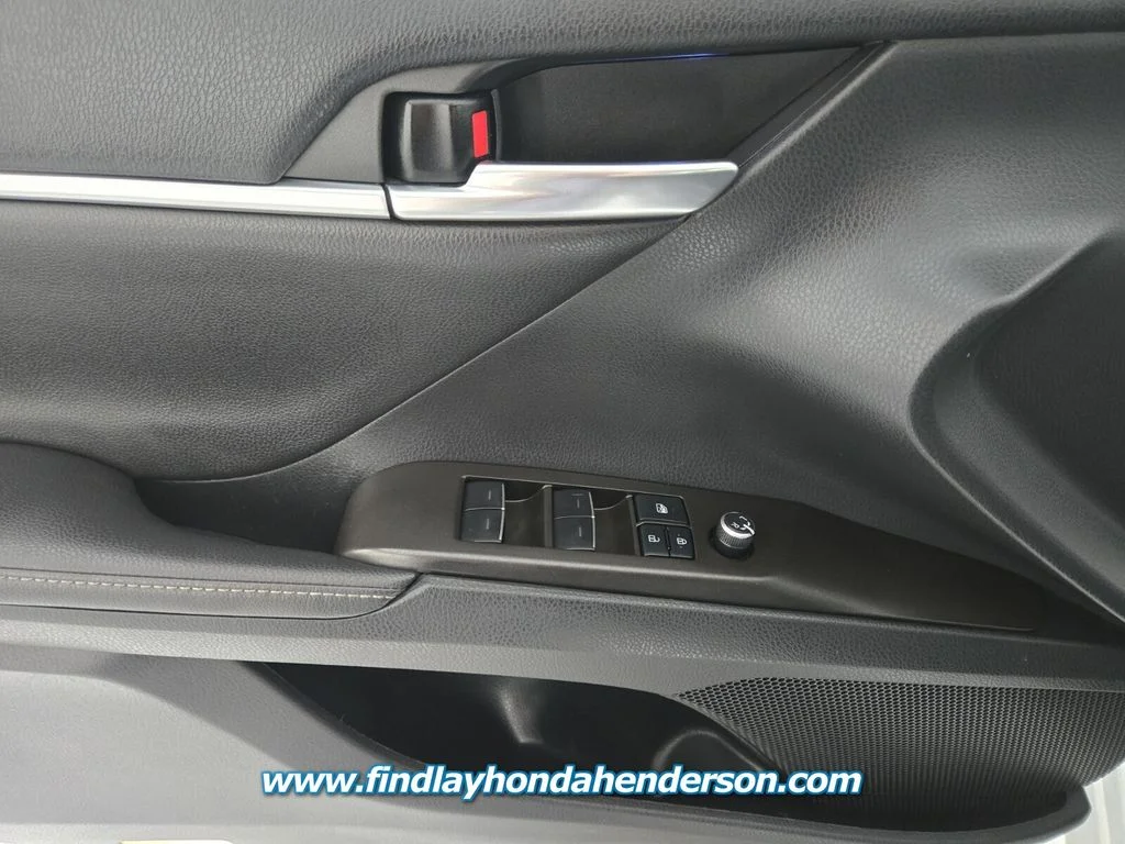 Used 2022 Pearl Toyota XSE image 24
