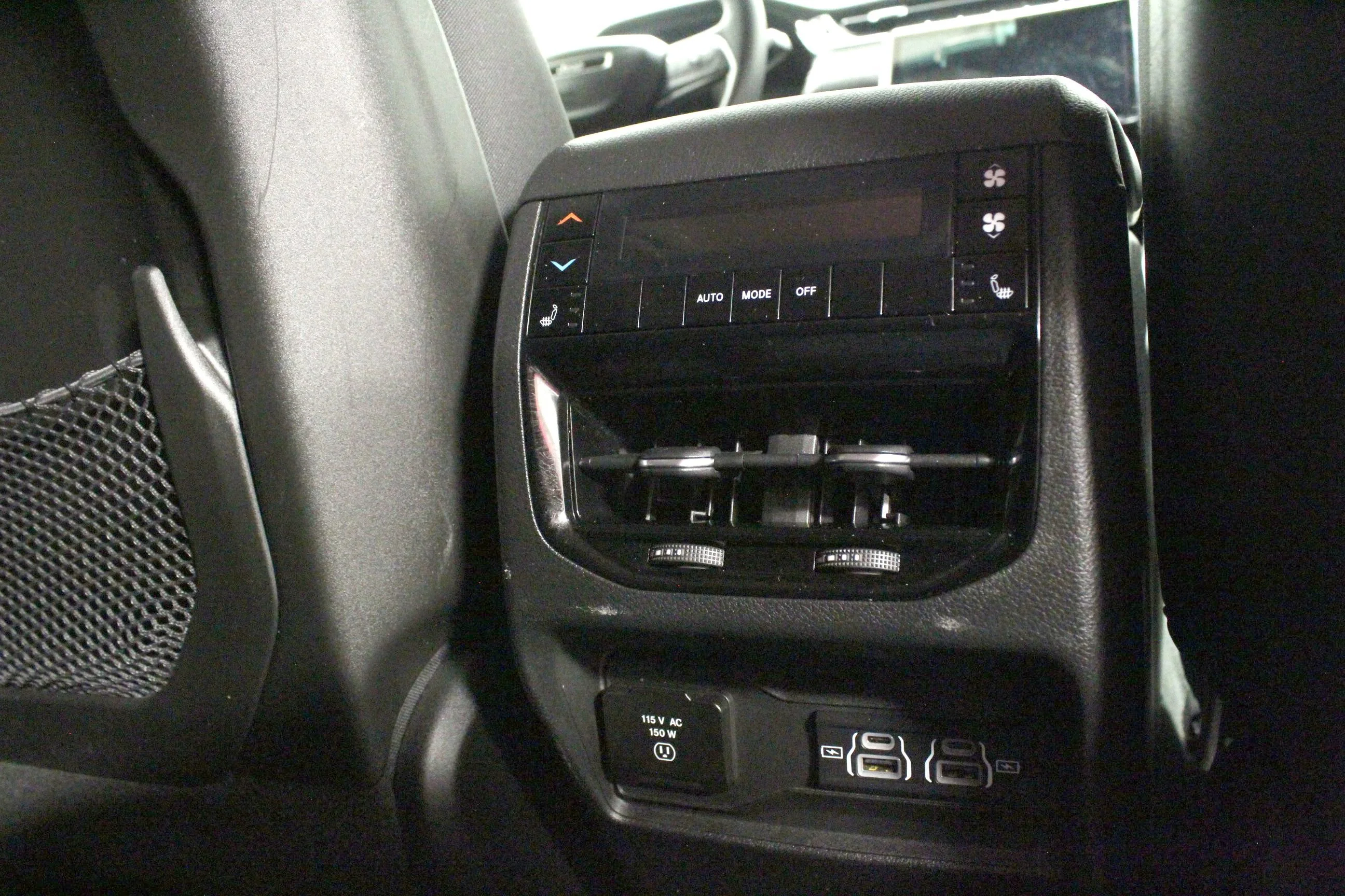 Used 2023 Silver Zynith Jeep Limited image 19