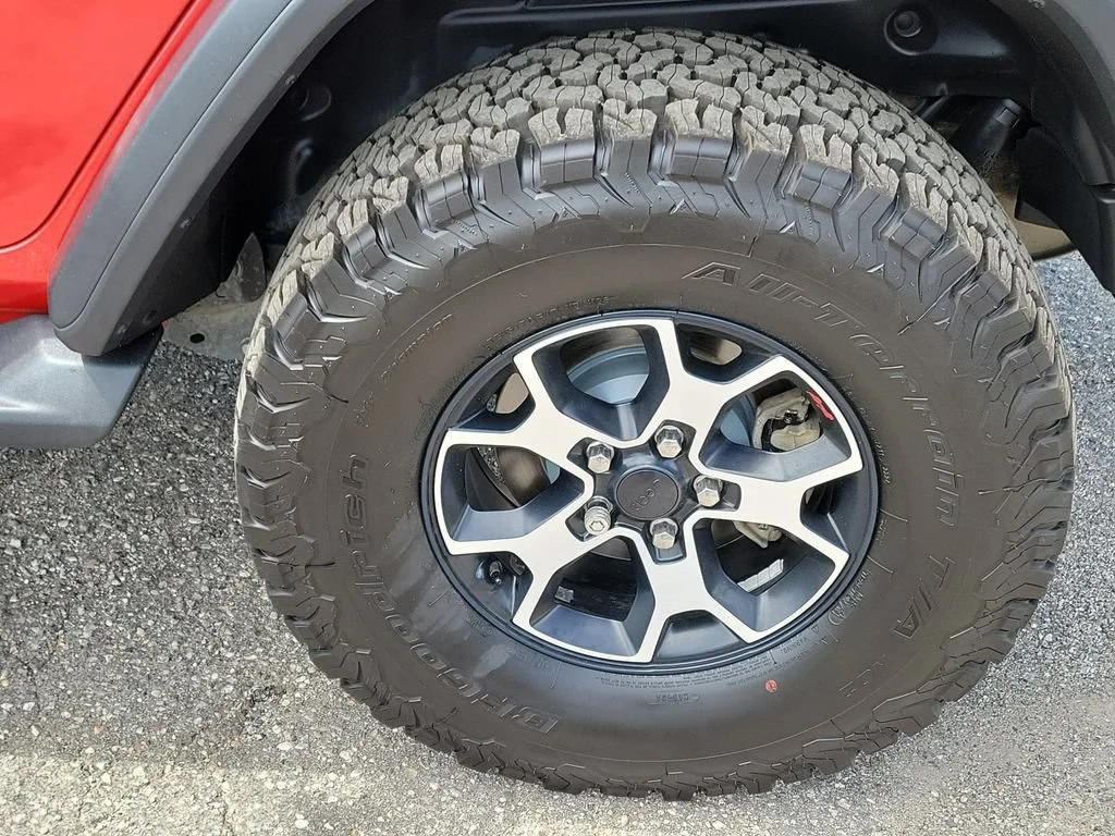 Used 2020 Red Jeep Rubicon image 26