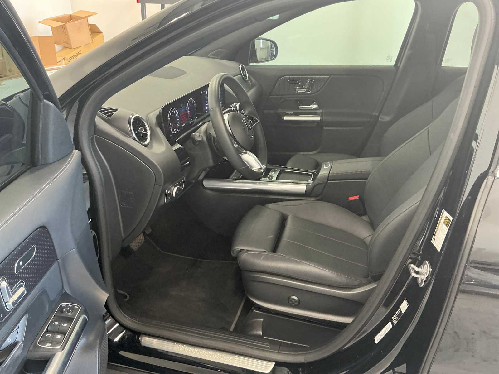 Certified Used 2026 Night Black Mercedes-Benz GLA 250 image 10