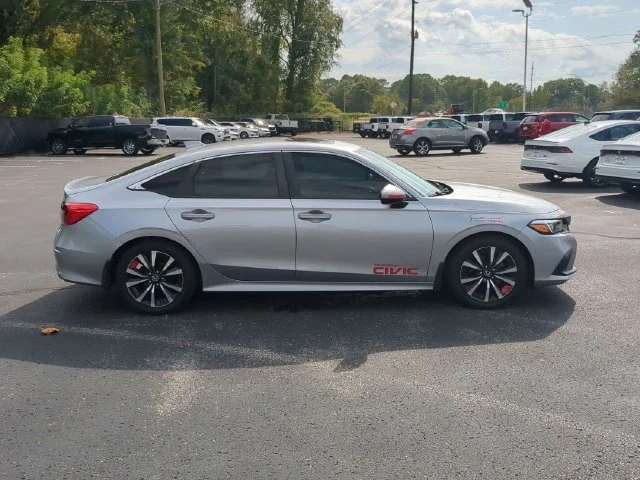 Used 2022 Morning Mist Metallic Honda EX image 6
