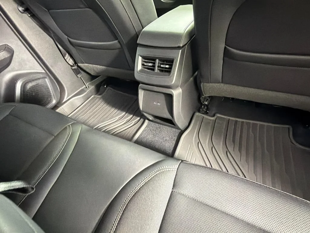 Used 2024 Sterling Gray Metallic Chevrolet 2LT image 30
