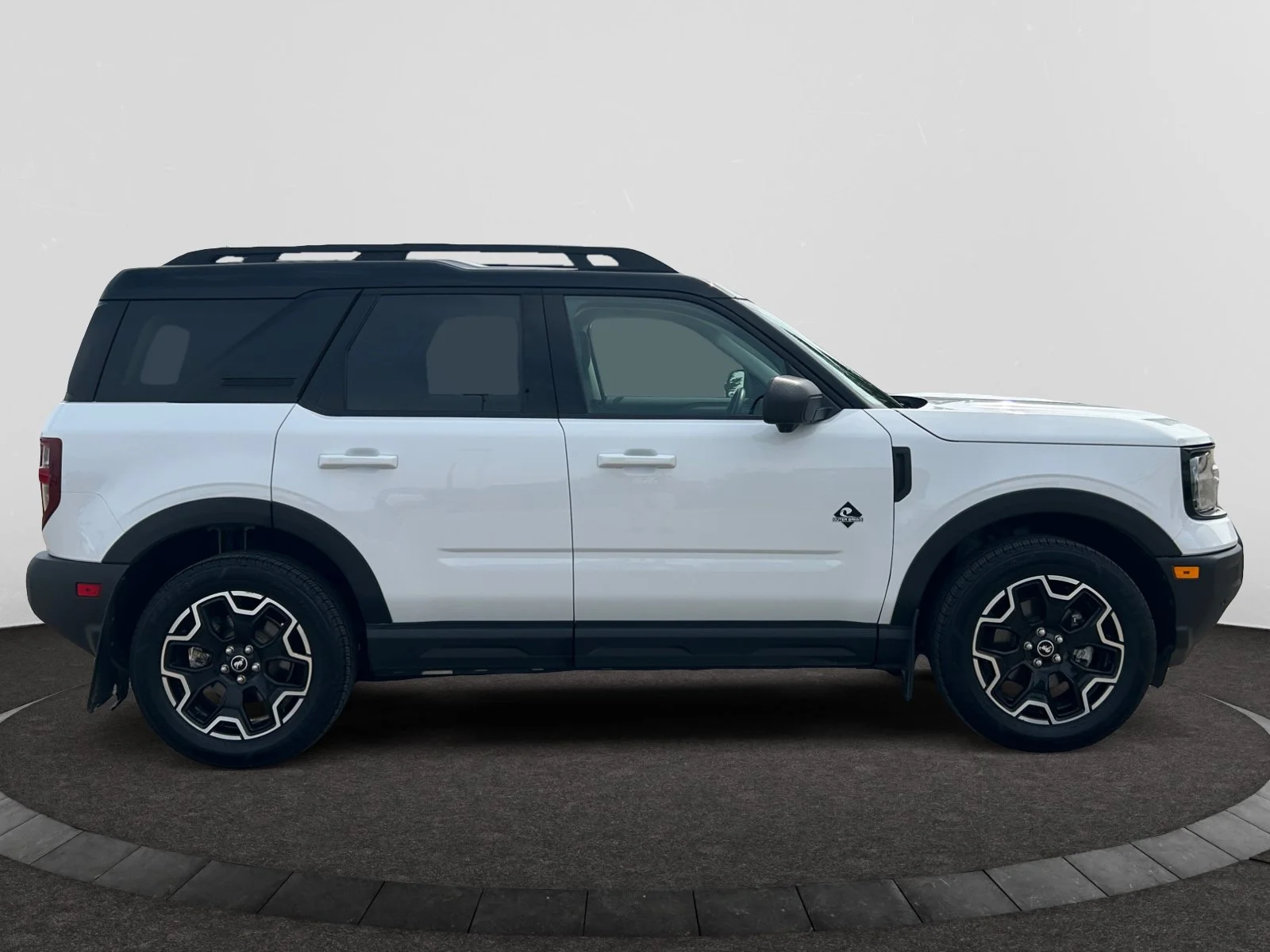 Used 2025 WHITE Ford OUTER BANKS image 6