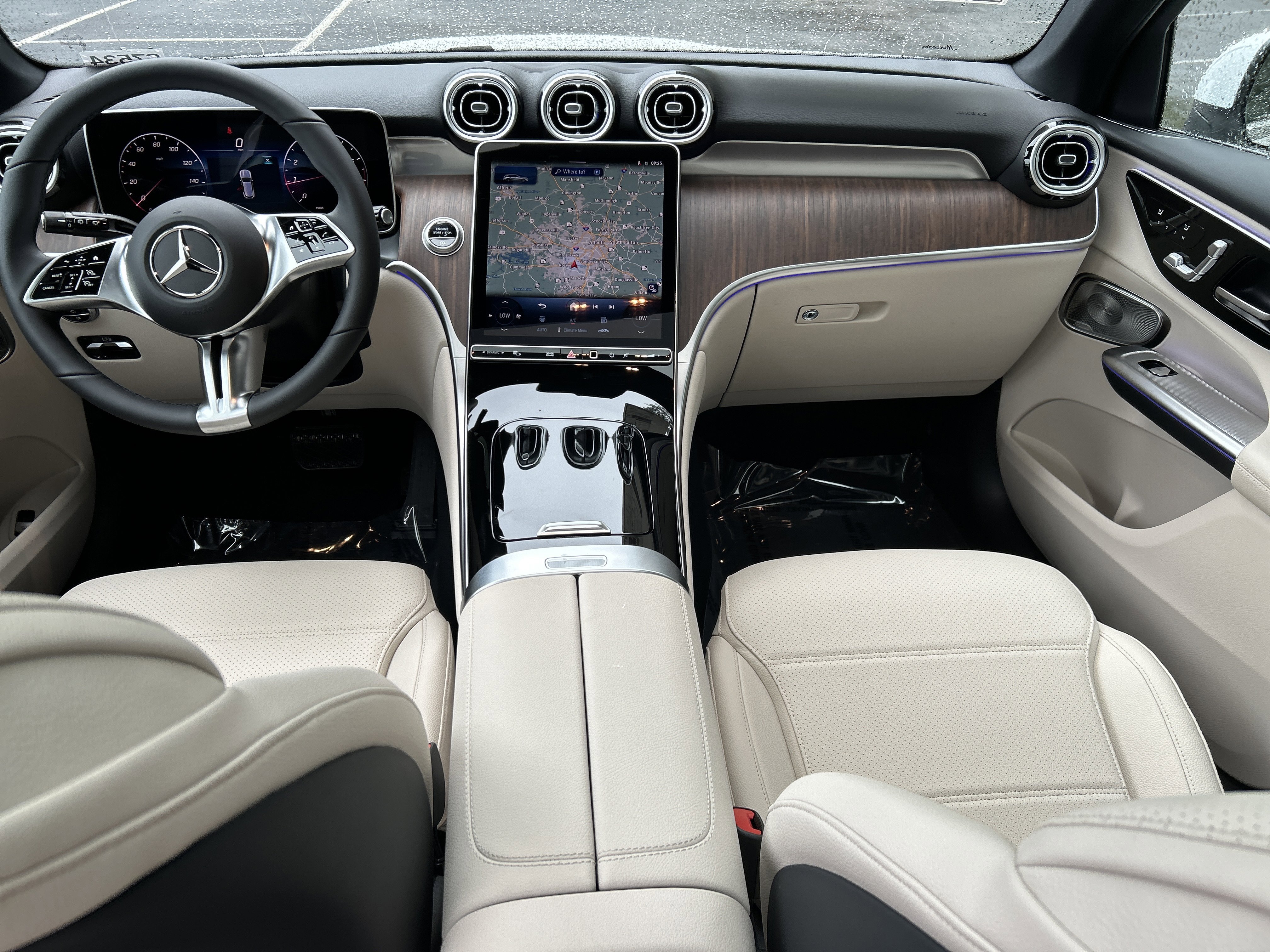 New 2026 MANUFAKTUR Moonlight White Metallic Mercedes-Benz GLC 300 SUV image 24