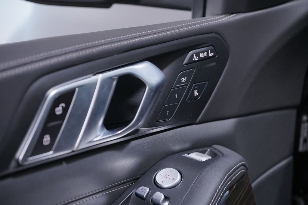 2024 BMW X7 40i - Photo 29