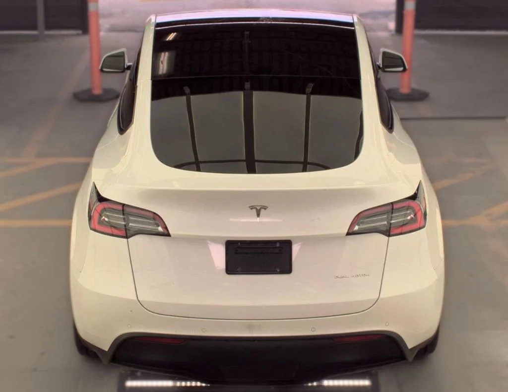 Used 2021 White Tesla Long Range image 7