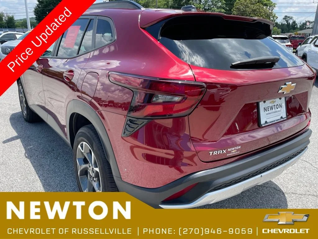 Used 2024 Crimson Metallic Chevrolet LT image 37