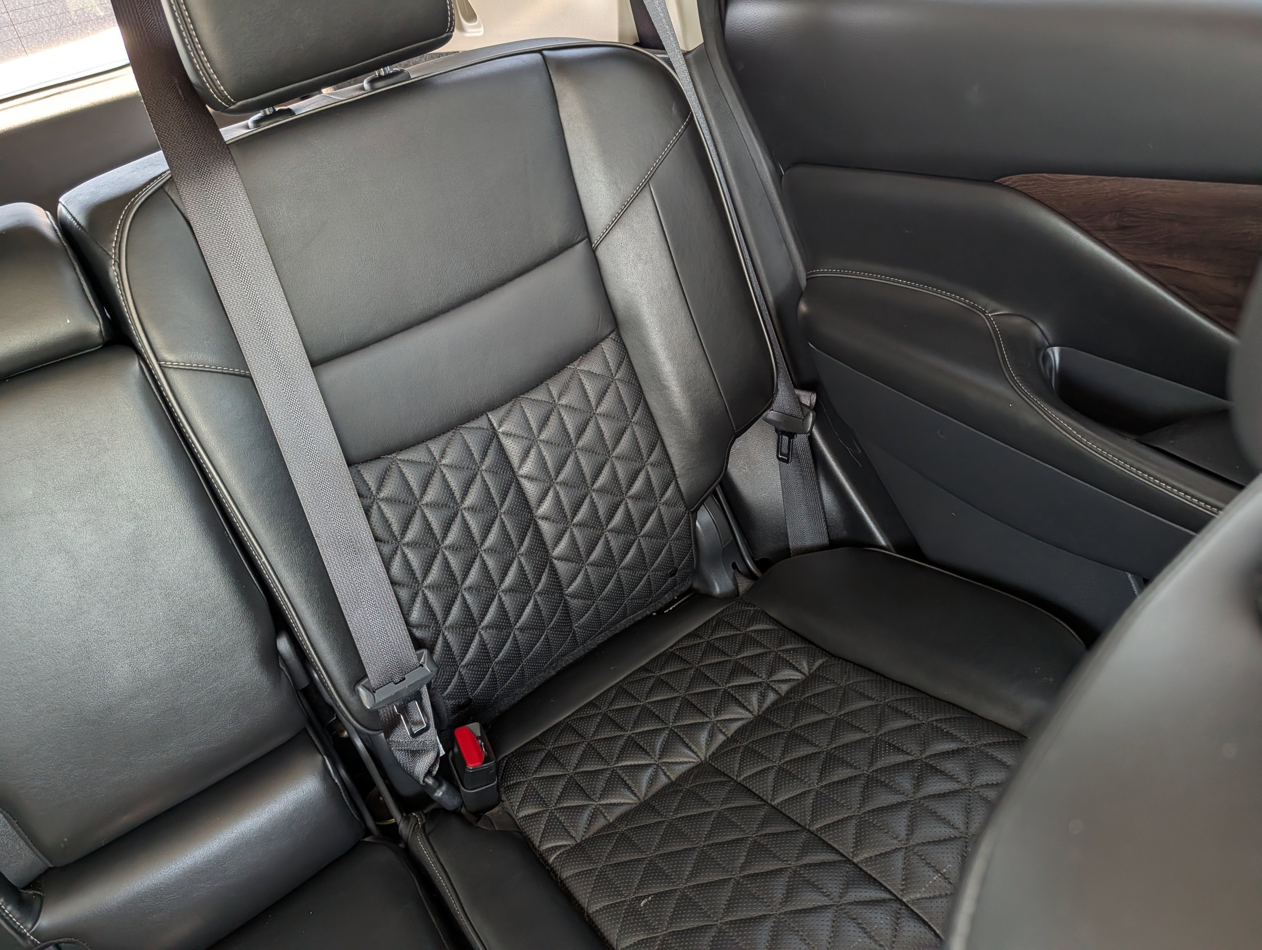 Used 2019 Deep Blue Pearl Nissan Platinum image 14