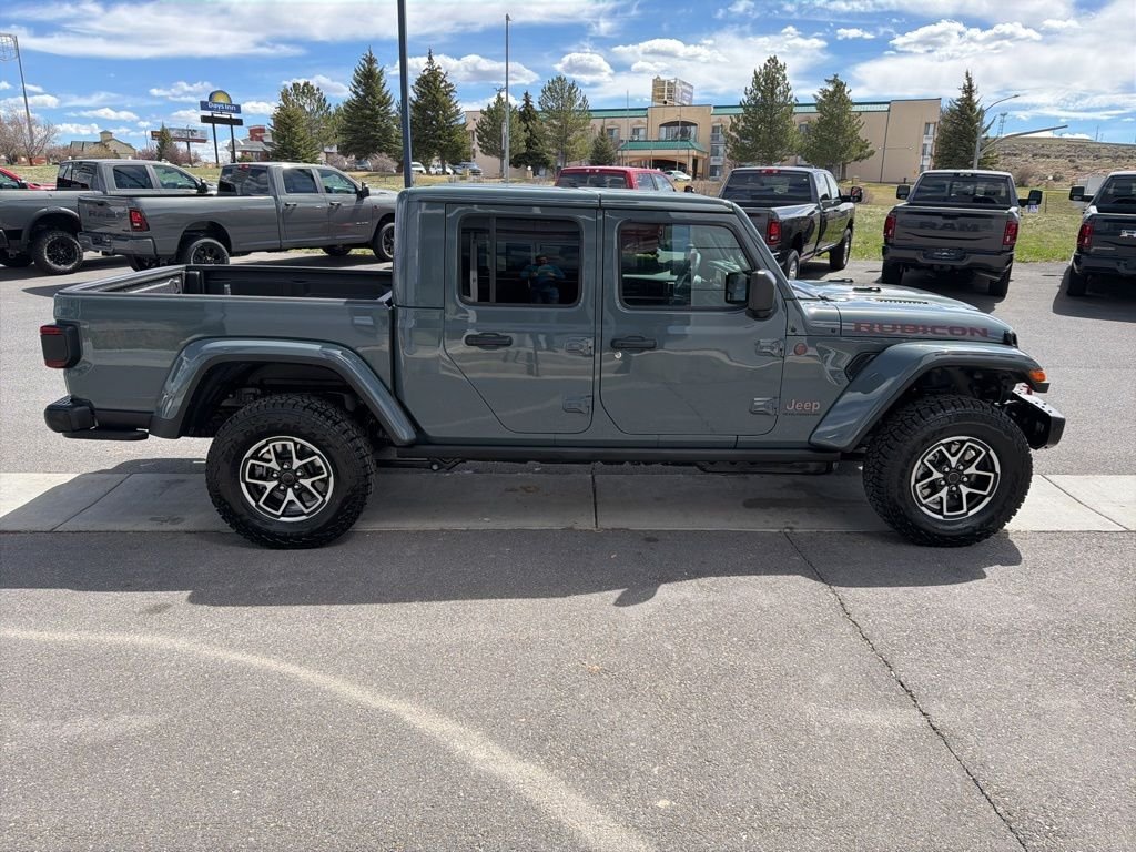 New 2026 Anvil Clear-Coat Exterior Paint Jeep Rubicon X image 9