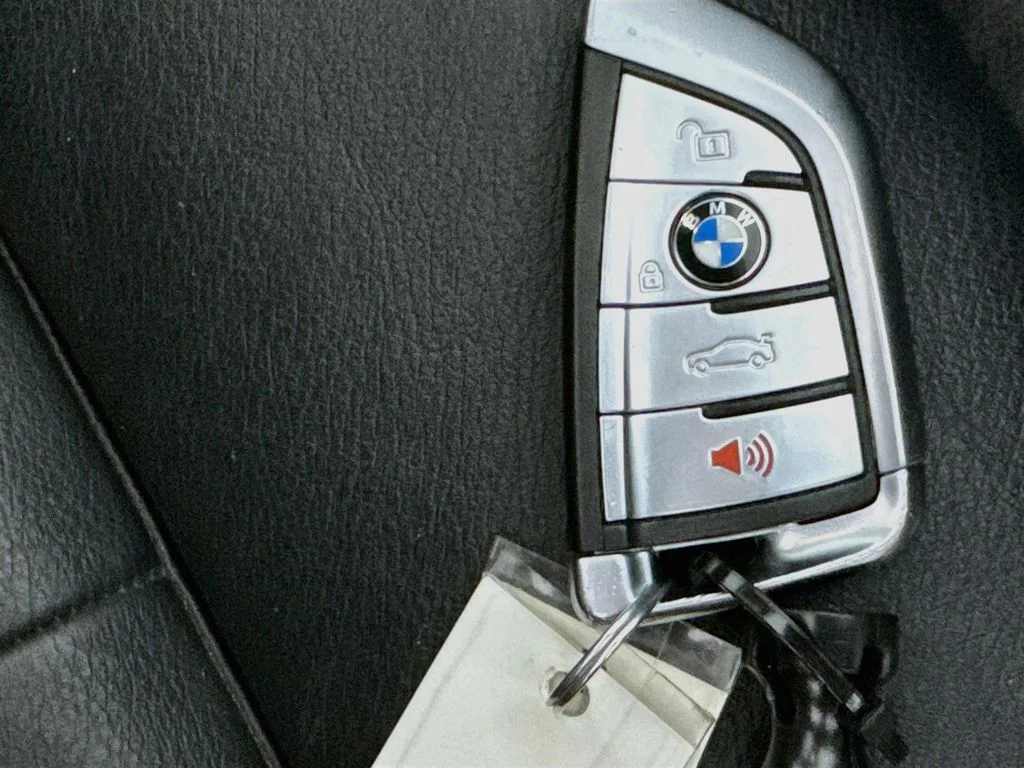 Used 2014 Mineral Silver Metallic BMW xDrive35i image 38