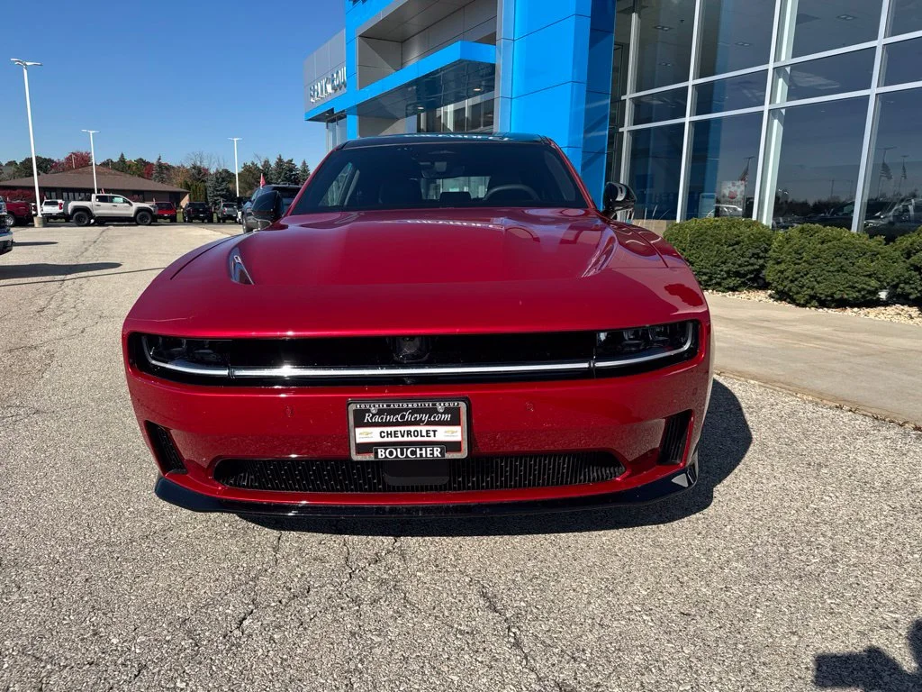 Used 2024 Dodge Charger Daytona R/T with VIN 2C3CDBCK2RR206423 for sale in Mount Pleasant, WI