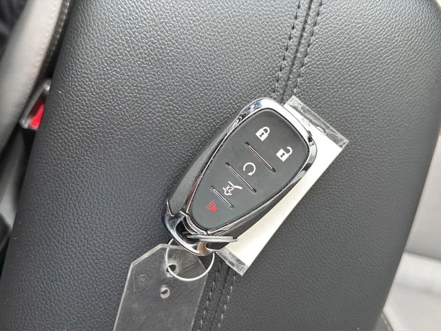 Used 2019 White Chevrolet Premier image 28