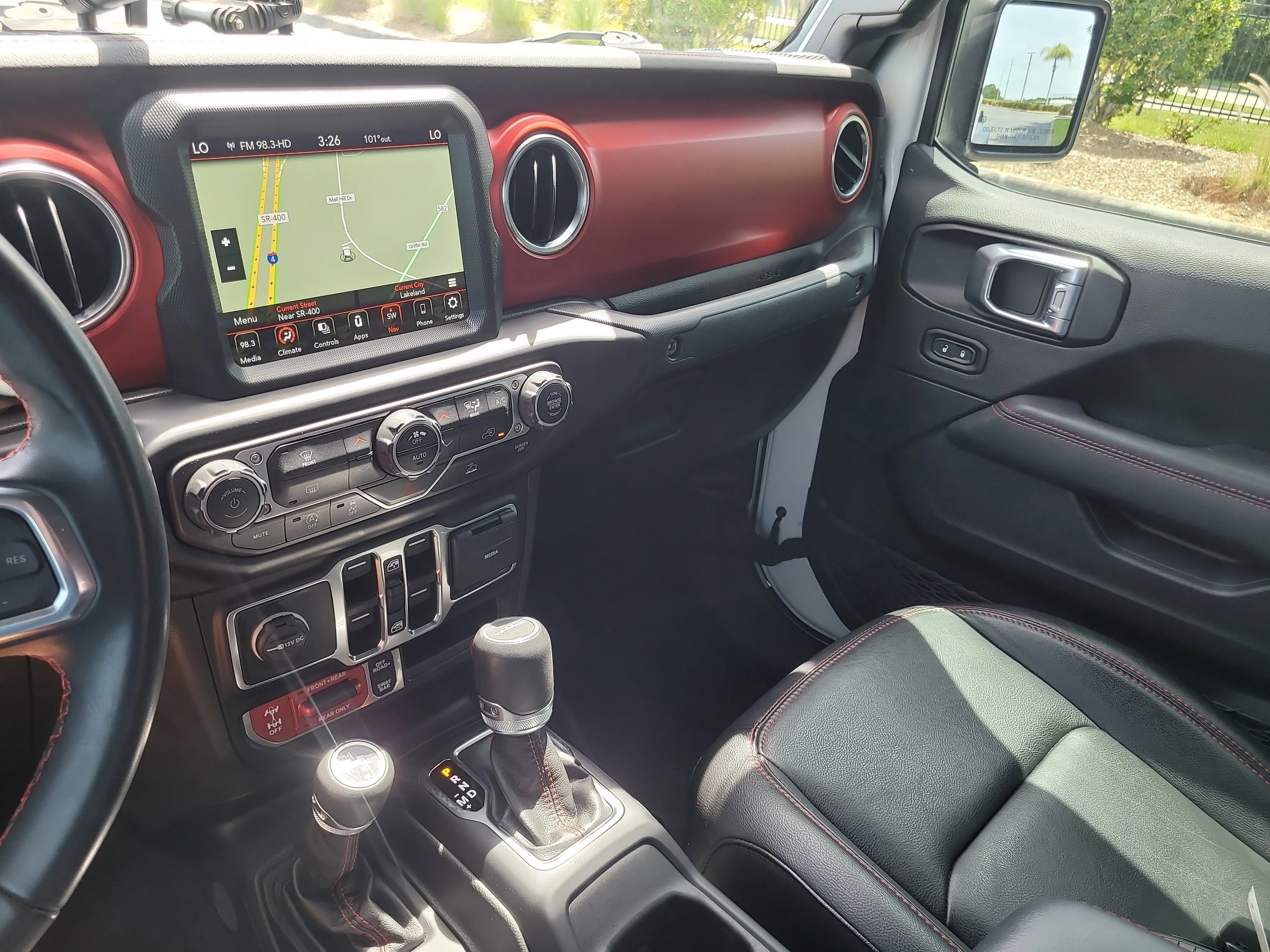 Used 2022 Bright White Clearcoat Jeep Rubicon image 20