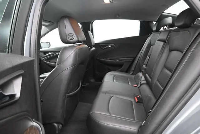 Used 2024 Sterling Gray Metallic Chevrolet 2LT image 20