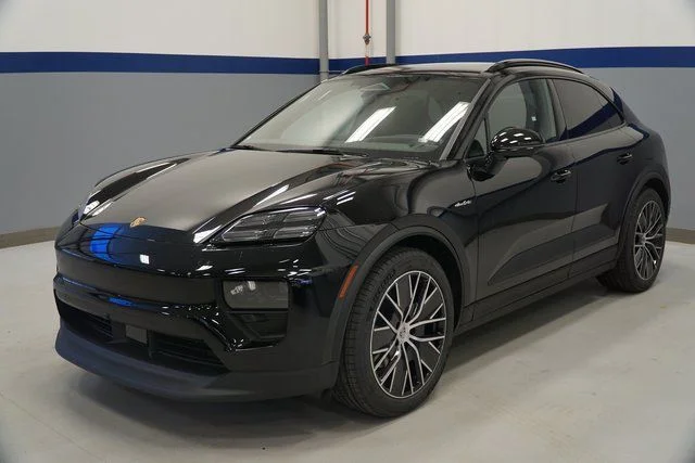 2026 Porsche Macan