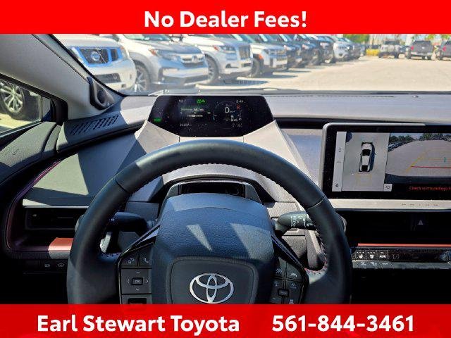 Certified Used 2025 RESERVOIR BLUE Toyota  image 10