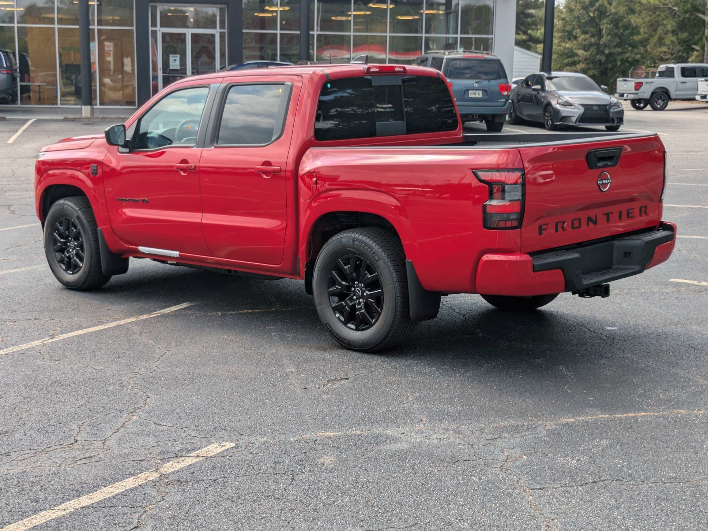 Used 2027 Red Nissan SV image 3