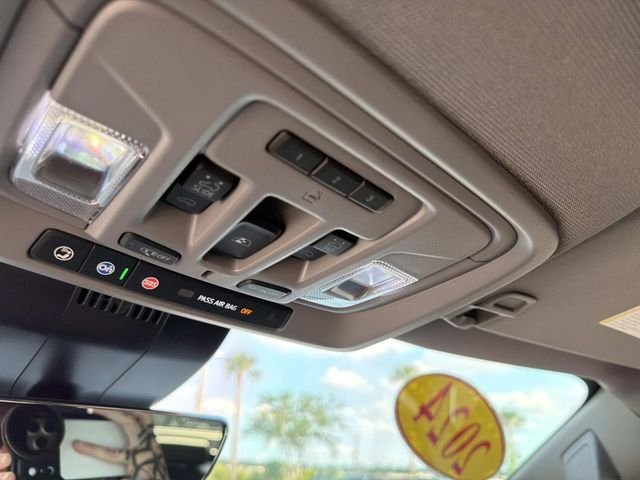Used 2024 Black GMC Denali image 31