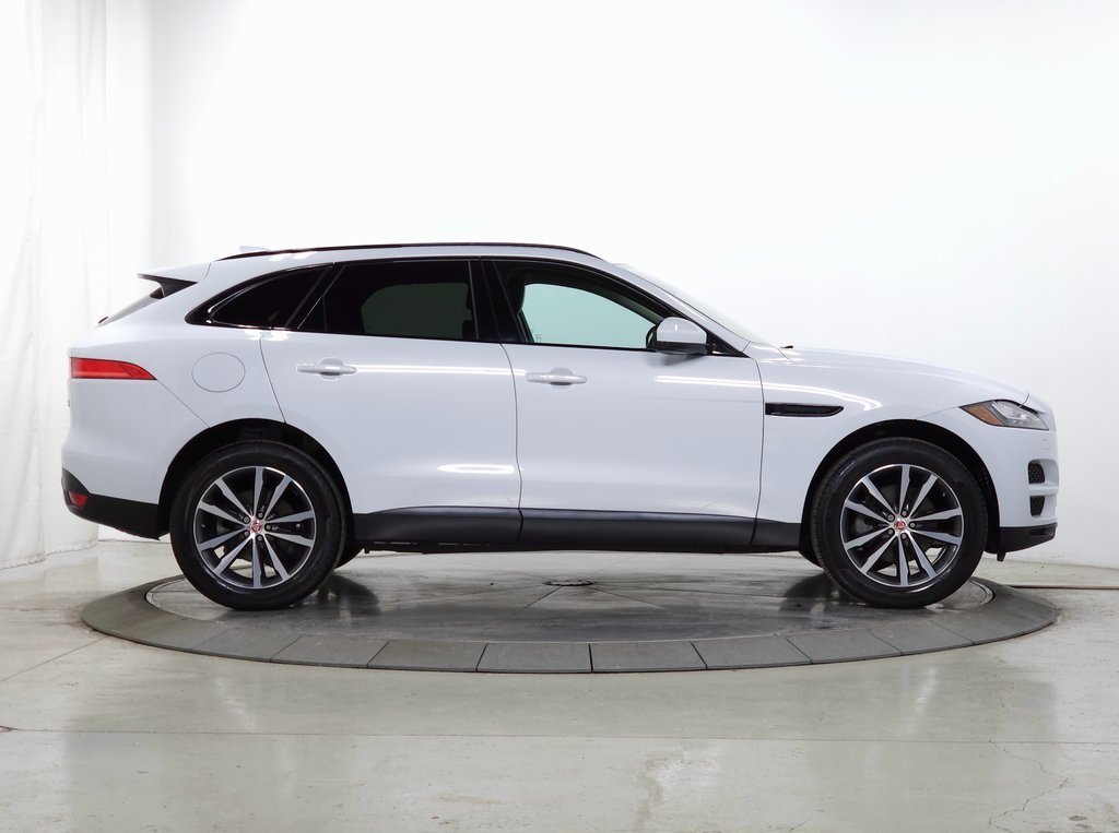 2018 JAGUAR F-PACE - Image 8