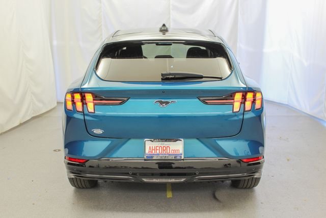 New 2026 Adriatic Blue Metallic Ford Premium image 8