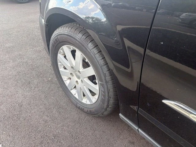 Used 2014 Black Chrysler Touring image 11