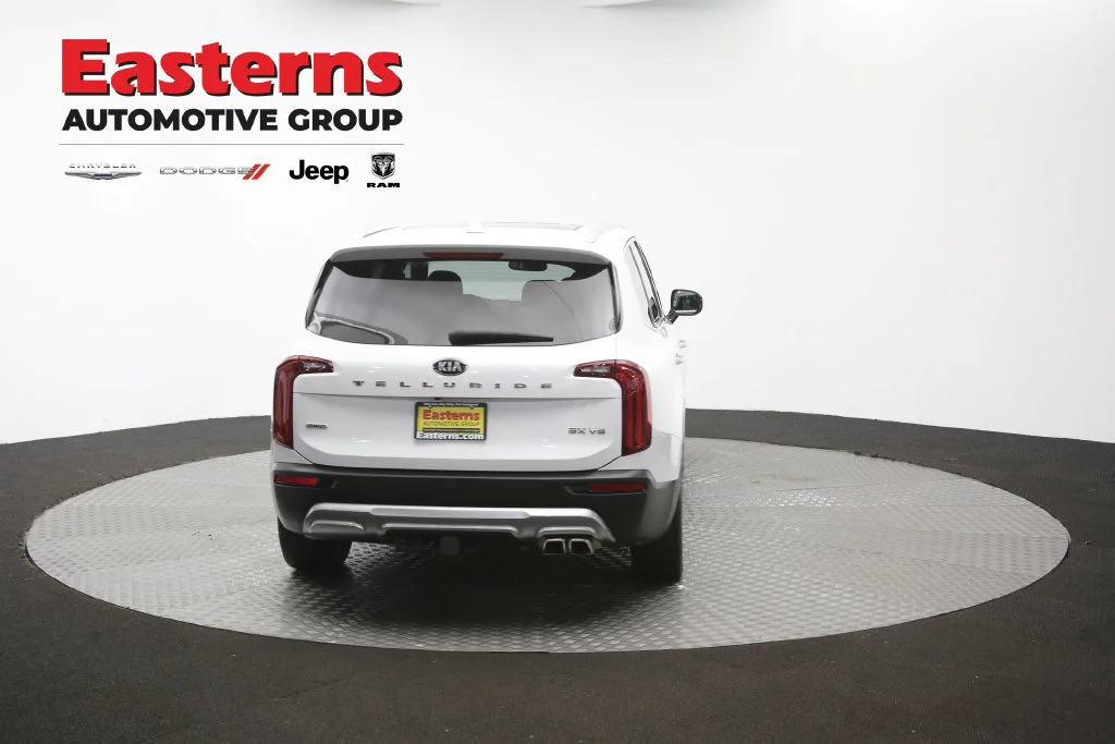 Used 2020 White Kia SX image 45
