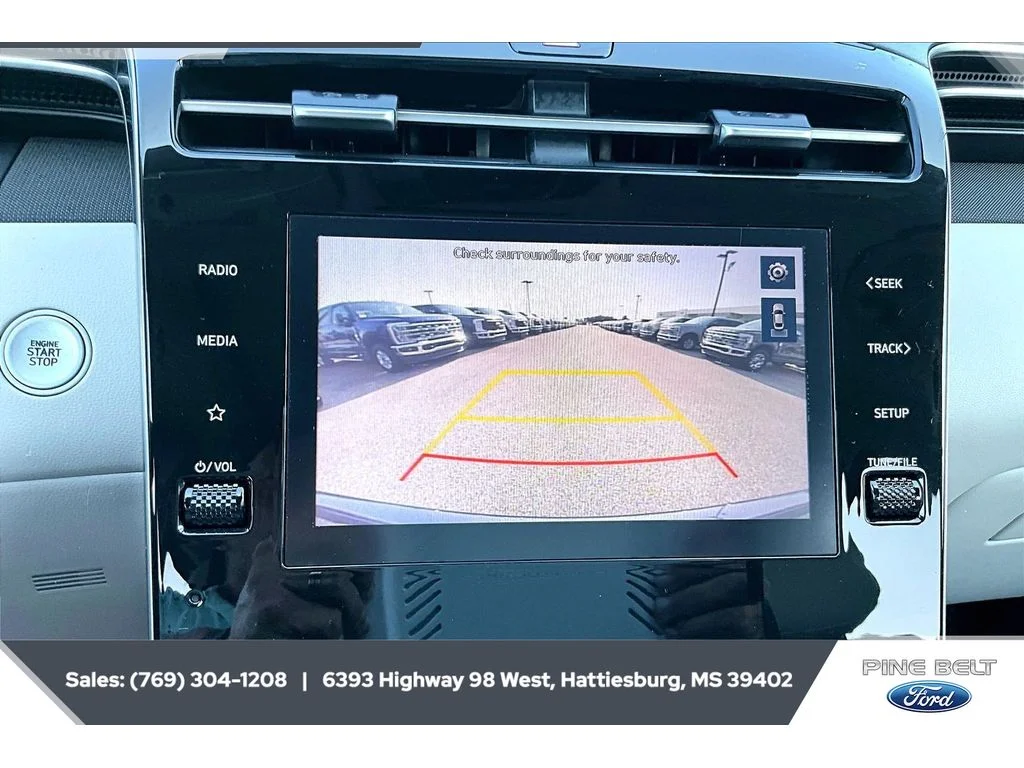 Used 2022 Portofino Gray Hyundai SEL image 15