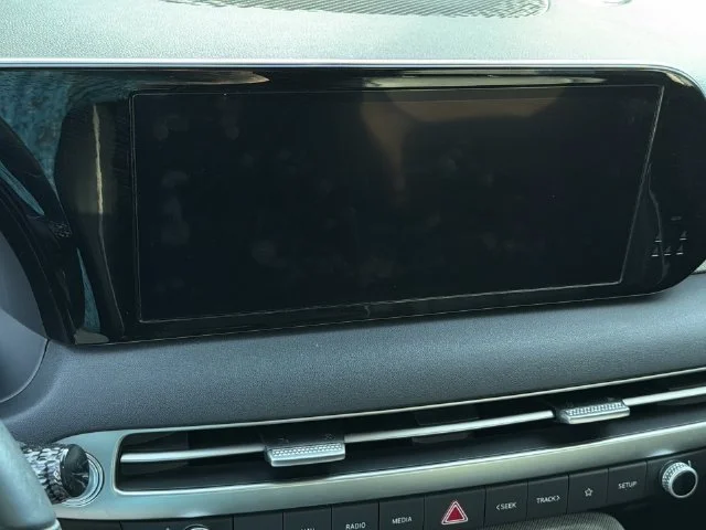Used 2025 Gray Hyundai SEL image 12
