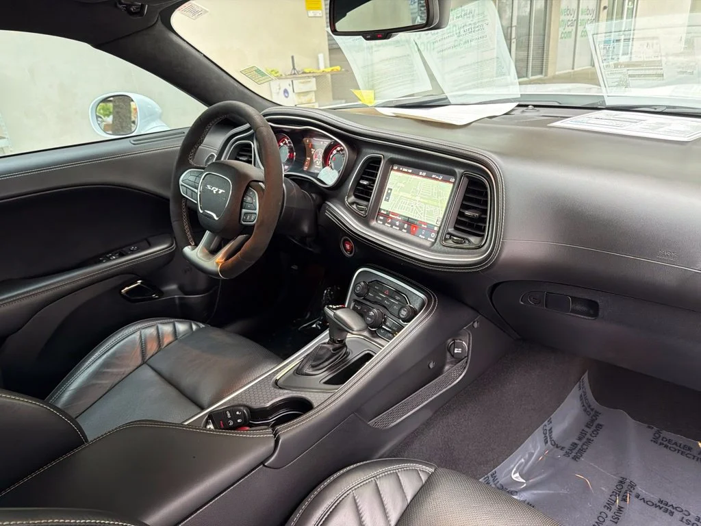 Used 2023 White Dodge SRT Hellcat Widebody image 33