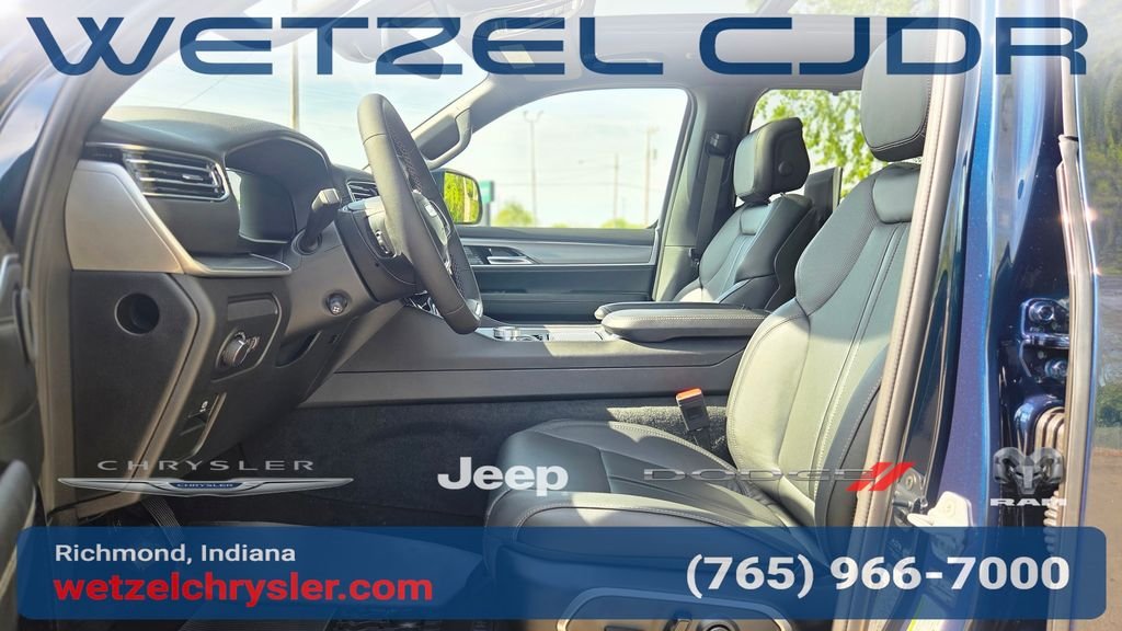 New 2026 Fathom Blue Pearl-Coat Exterior Paint (Late Availability) Jeep Limited Altitude image 18