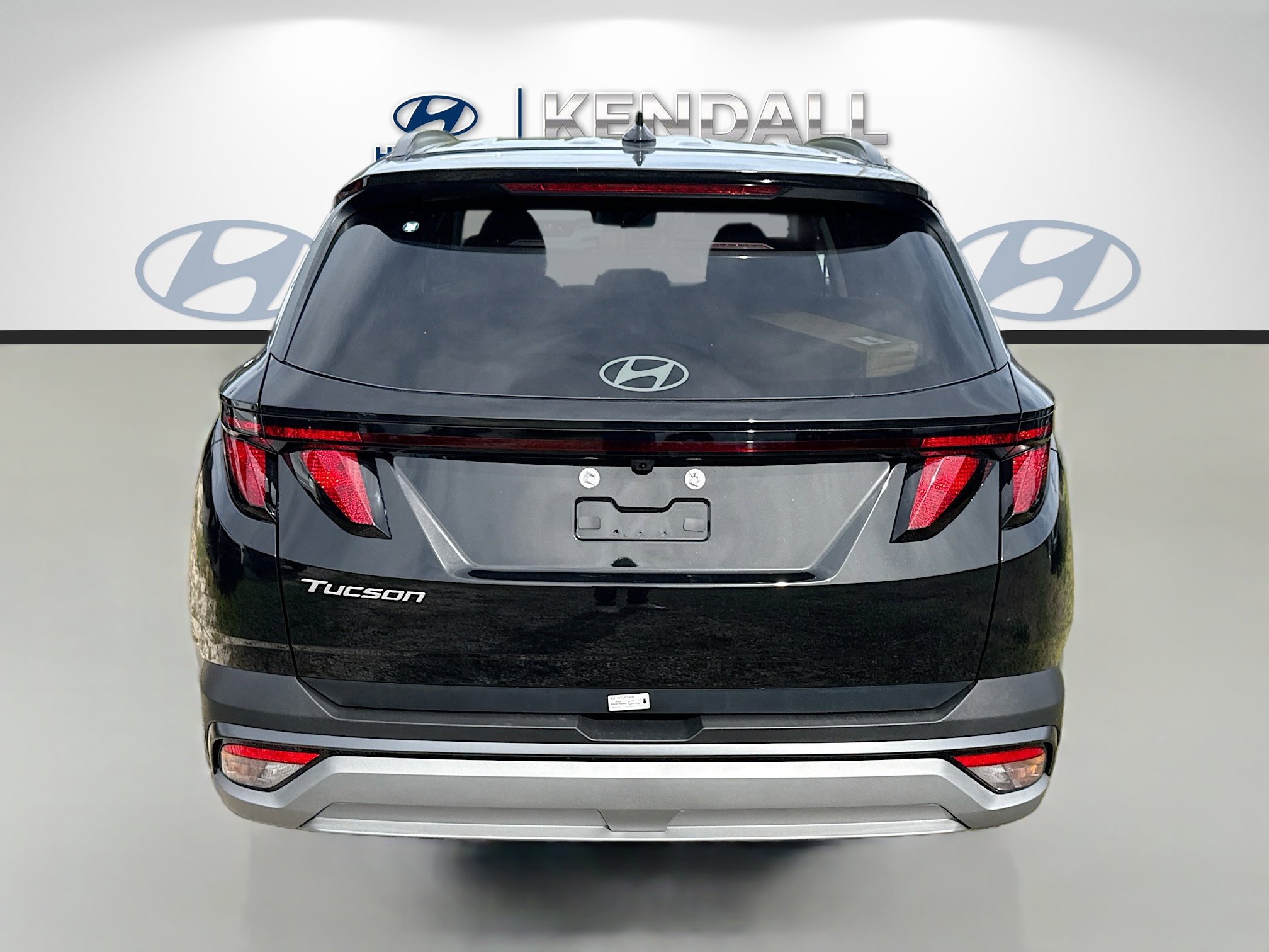 New 2026 Phantom Black Hyundai SEL FWD image 30