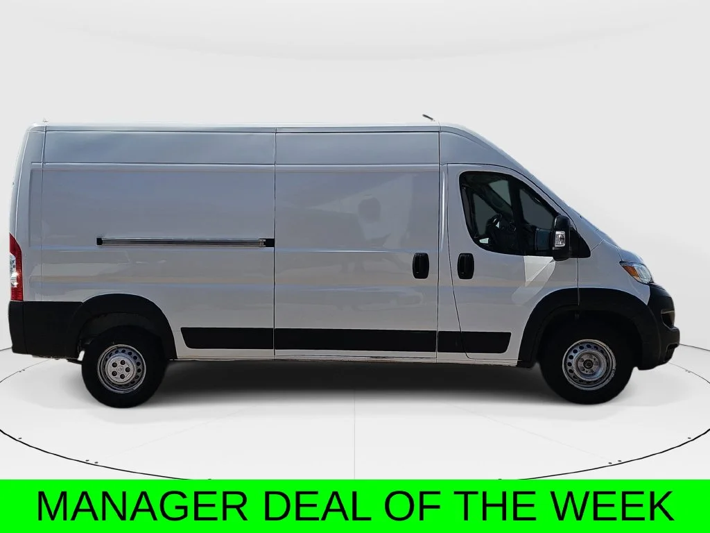 Used 2025 White Ram High Roof image 2