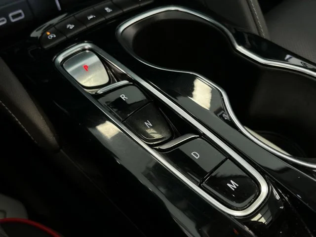 Used 2023 EBONY TWILIGHT METALLIC Buick Essence image 46