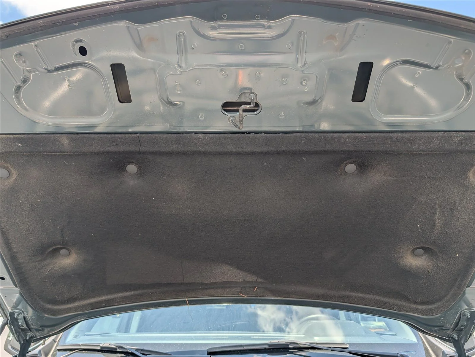 Used 2025 Cypress Gray Chevrolet LT image 35