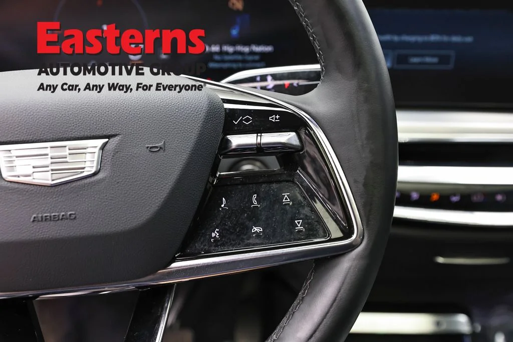 Used 2025 Black Cadillac Luxury image 18