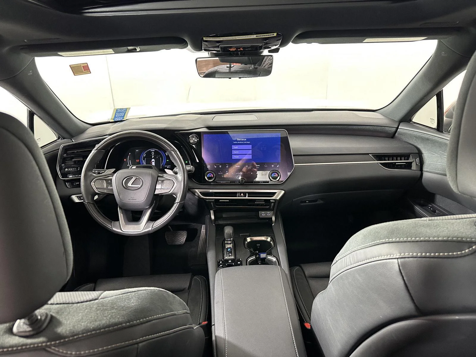 Used 2023 Copper Crest Lexus RX 350h Luxury image 29