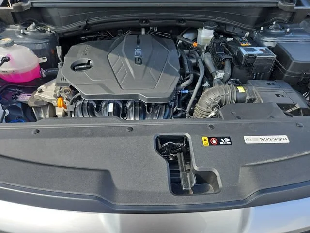 Used 2024 Black Kia LX image 21