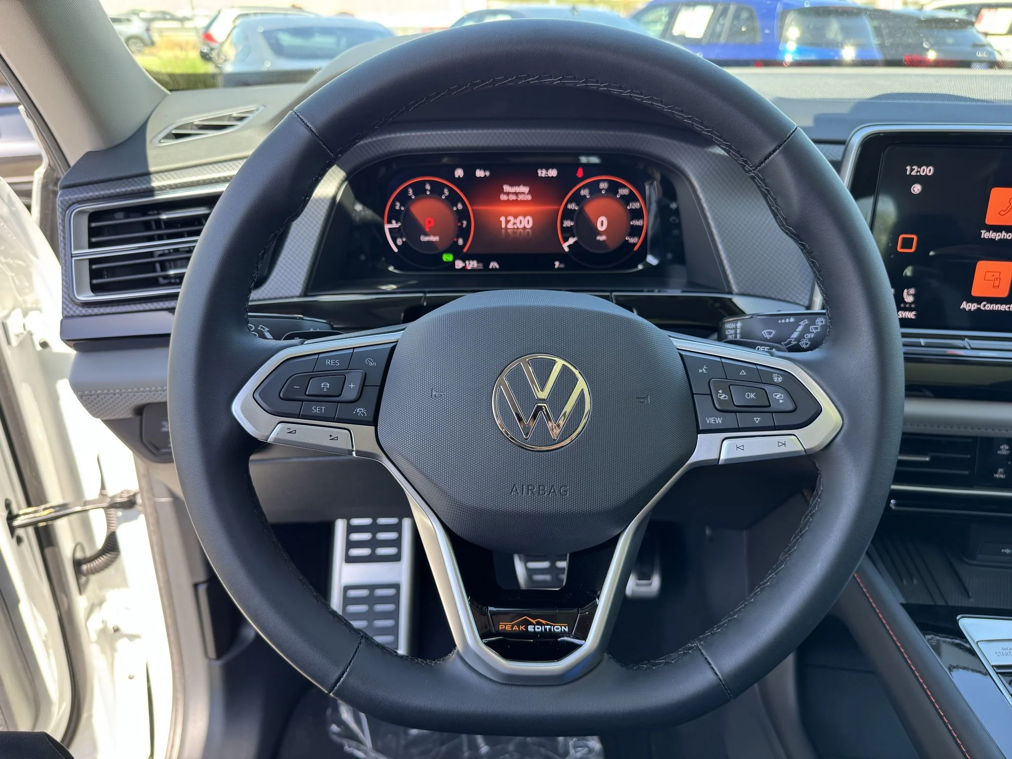 New 2026 Opal White Pearl Volkswagen 2.0T Peak Edition image 17