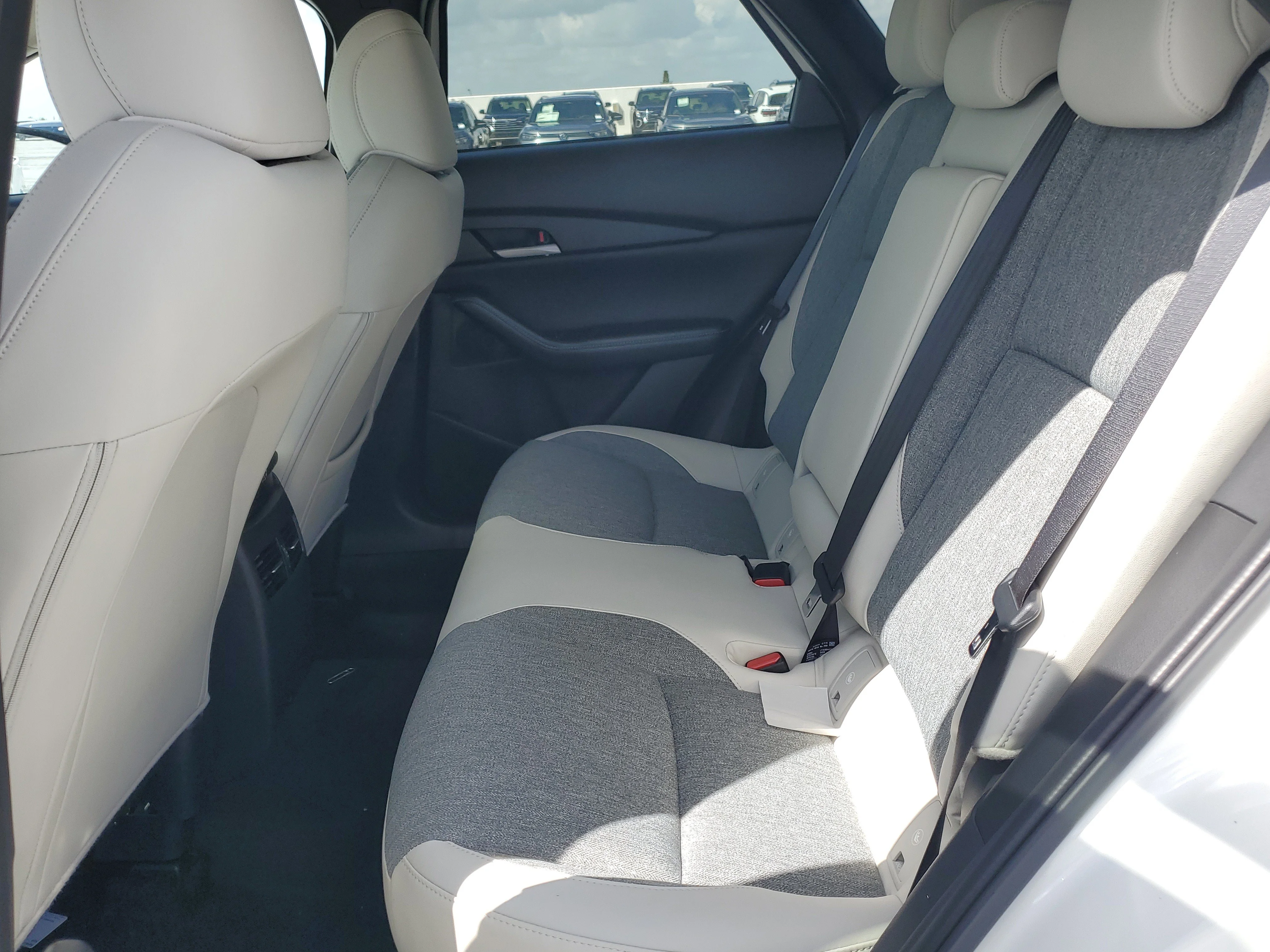 New 2026 Snowflake White Pearl Mazda 2.5 S Aire Edition image 6