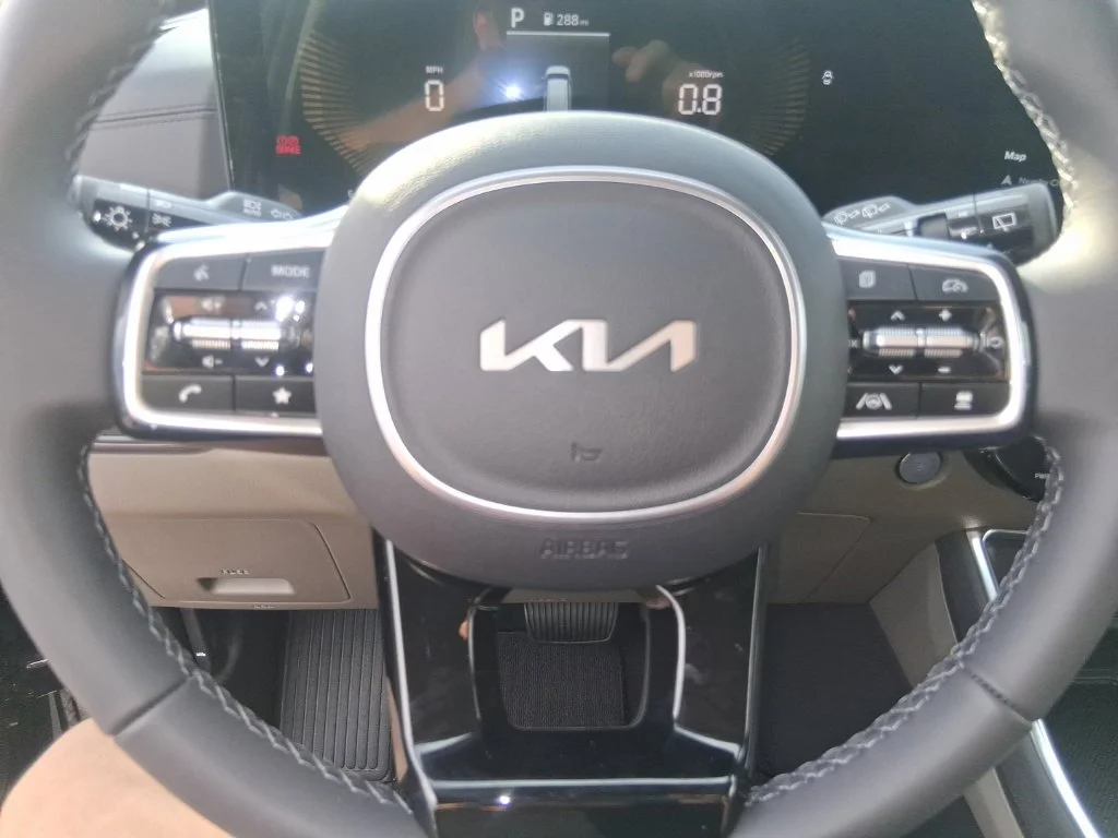 Certified Used 2026 Black Kia EX image 13