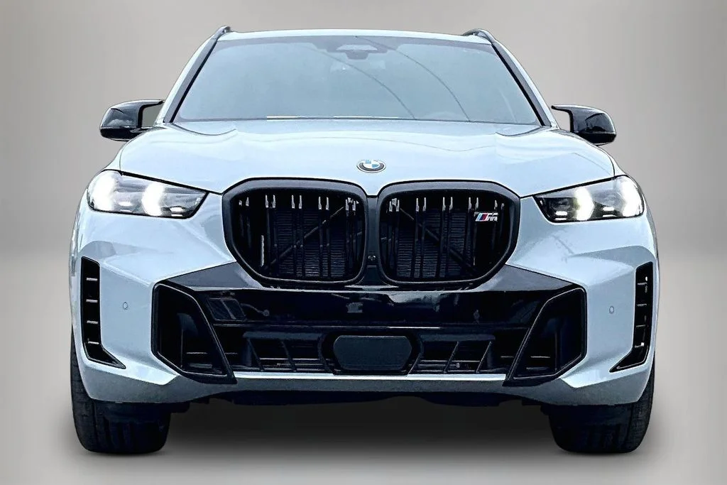 New 2026 BMW X5 M60i 4D Sport Utility