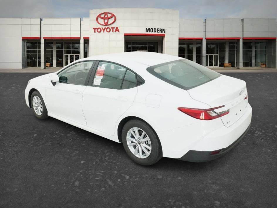 New 2026 Ice Cap Toyota LE image 2