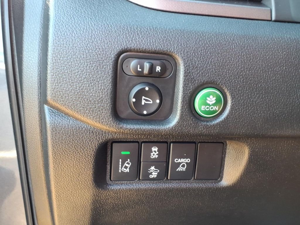 Certified Used 2022 Gray Honda RTL image 19