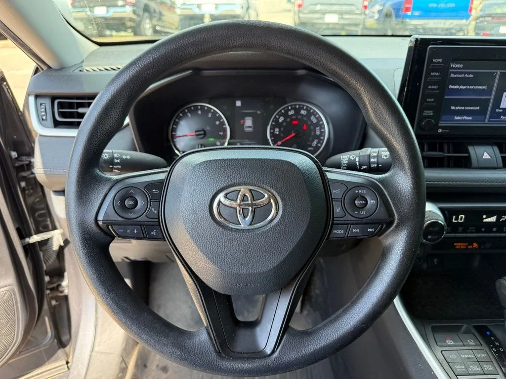 Used 2022 Gray Toyota XLE image 14