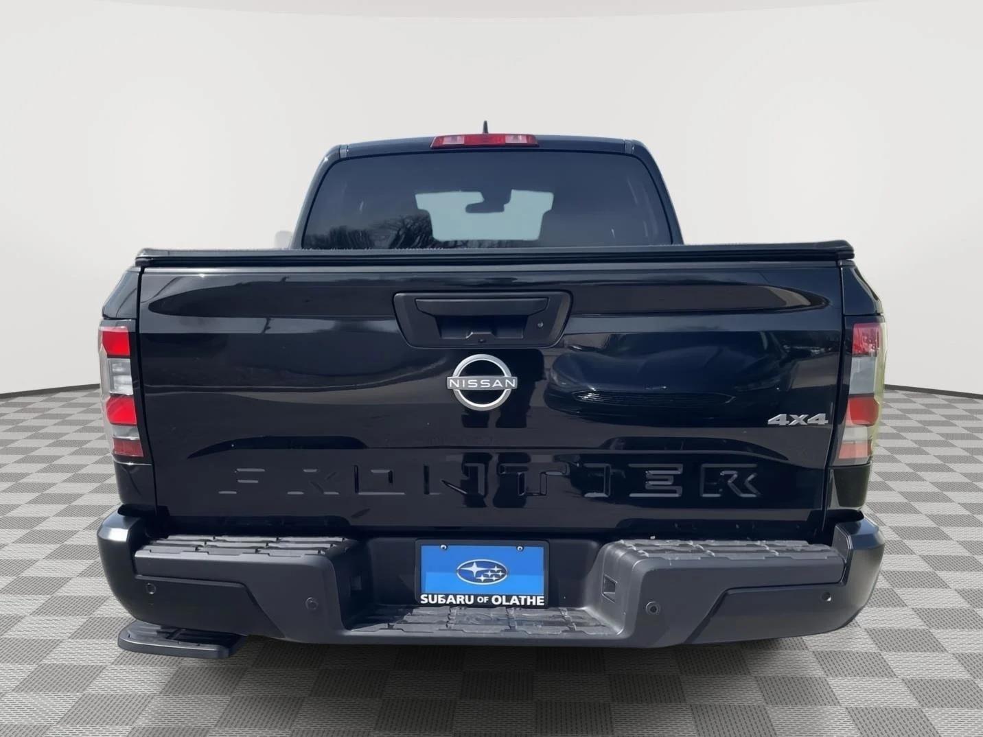 Used 2022 Super Black Nissan S image 11