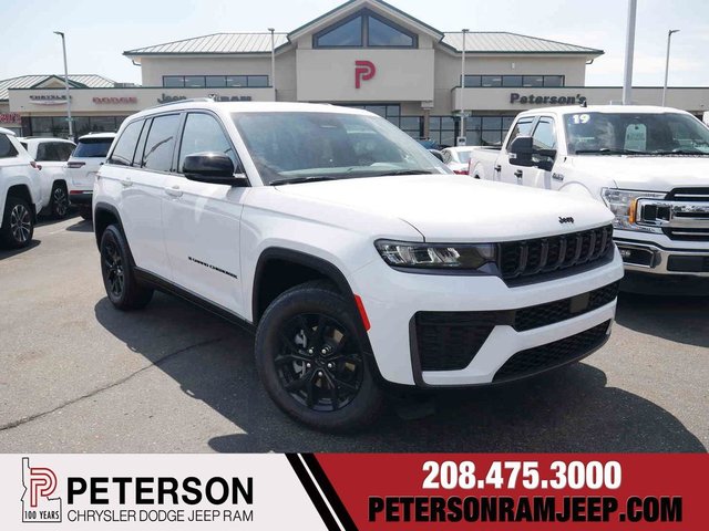2026 Jeep Grand Cherokee Laredo
