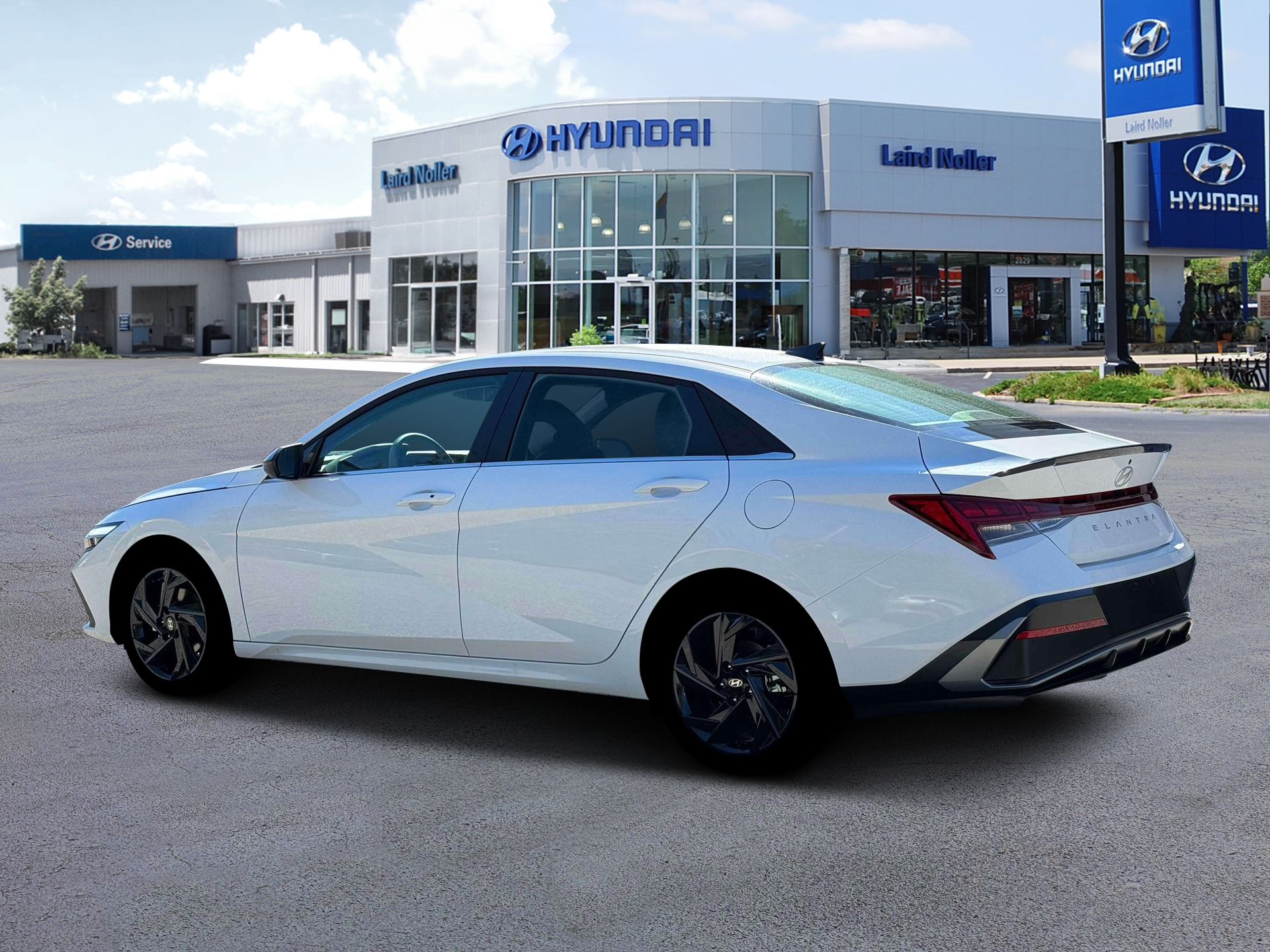 View vehicle photo 4