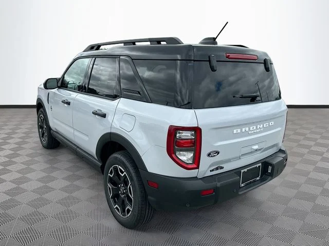 New 2026 White Metallic Ford Outer Banks image 4