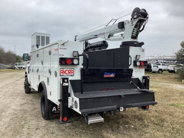 New 2024 Summit White Chevrolet Work Truck image 13