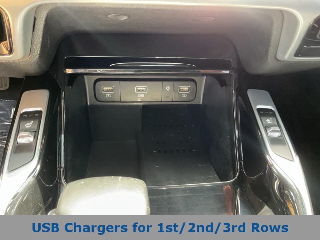 Used 2022 Wolf Gray Kia SX image 32